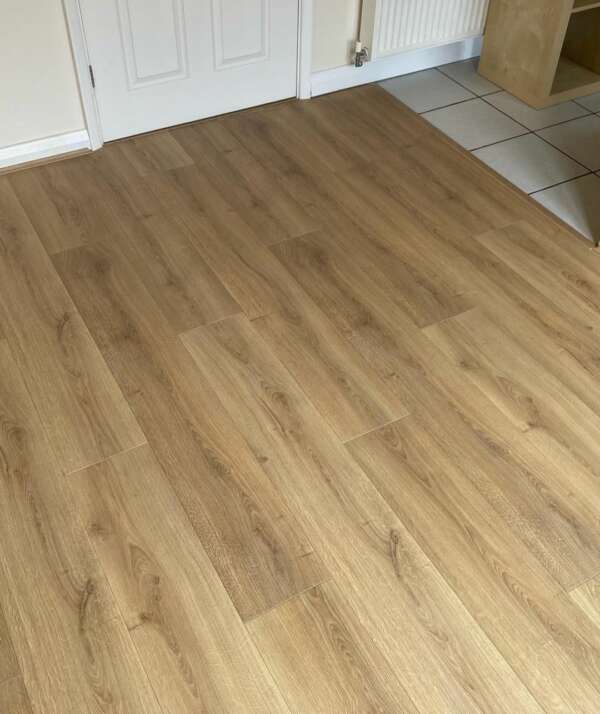 Capture Brushed Oak Warm Natural Sig4762 Select Floors And Tiles