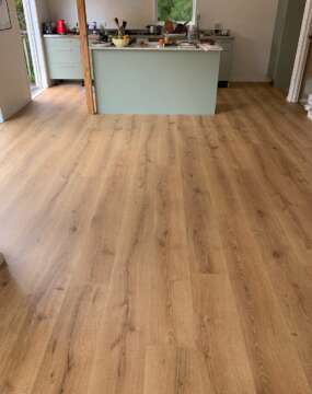 Majestic - Desert Oak Warm Natural MJ3551