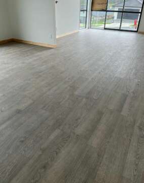 Classic - Old Oak Light Grey CLM1405