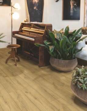 Classic - Honey Brown Oak CLM5792