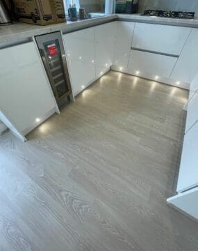 Classic - Frosty Beige Oak CLM5799