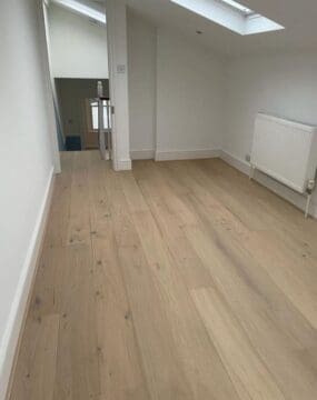 Cascada - Pearl White Oak Extra Matt CASC6030