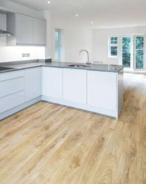 Blos - Classic Oak Natural AVSPU40023