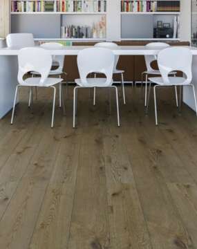 Intasa - Barrell Oak 200