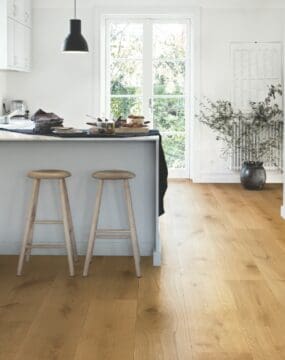 Langeland - Chateau Oak W4069-03789