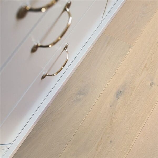 Langeland - Seafield Oak W4069-03787 - Image 5
